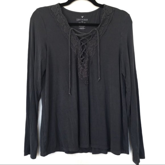 American Eagle Outfitters Tops - American Eagle Soft & Sexy Gray Long sleeve Large